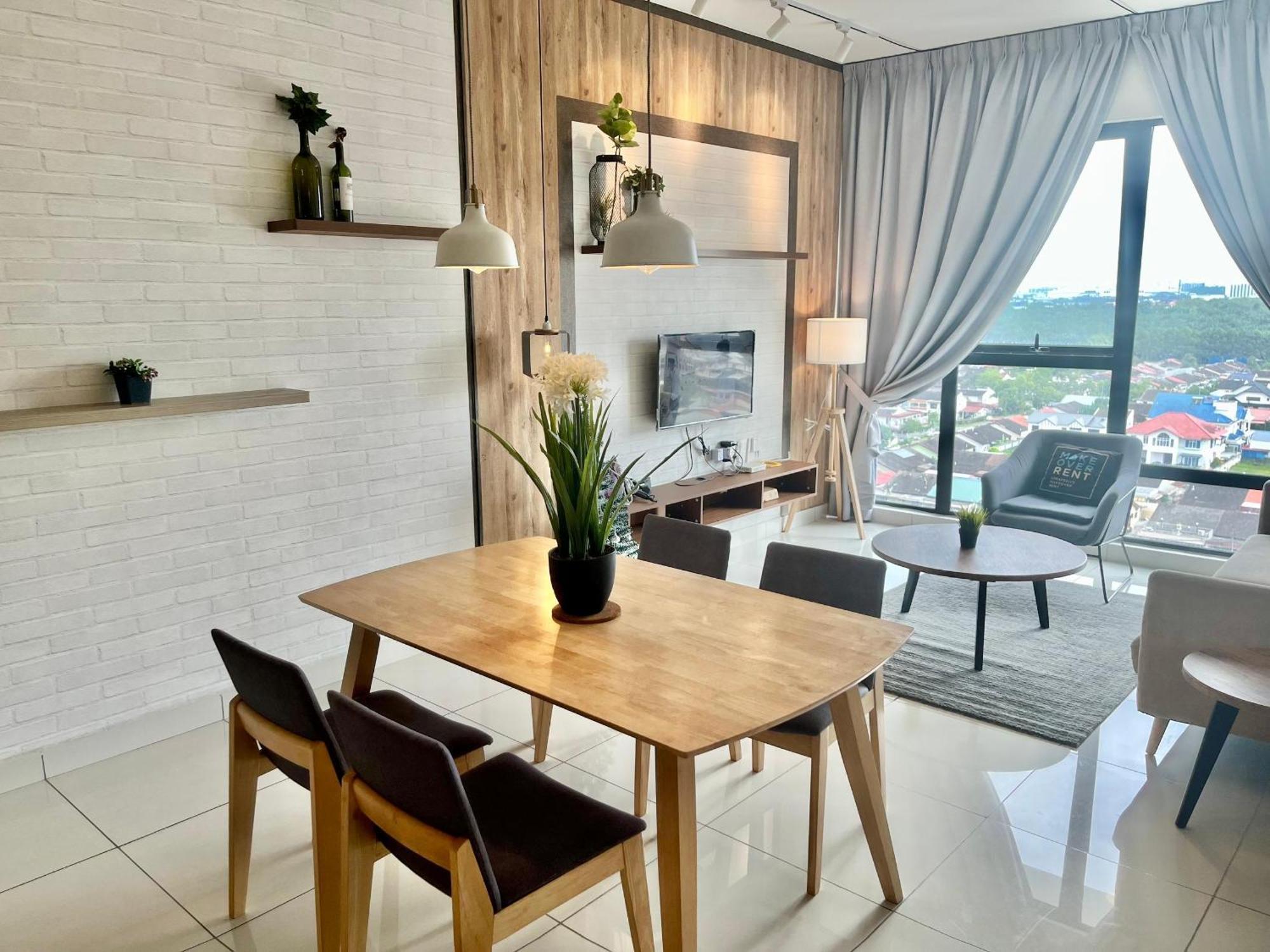 Mosaic Southkey Midvalley Pangsapuri Johor Bahru