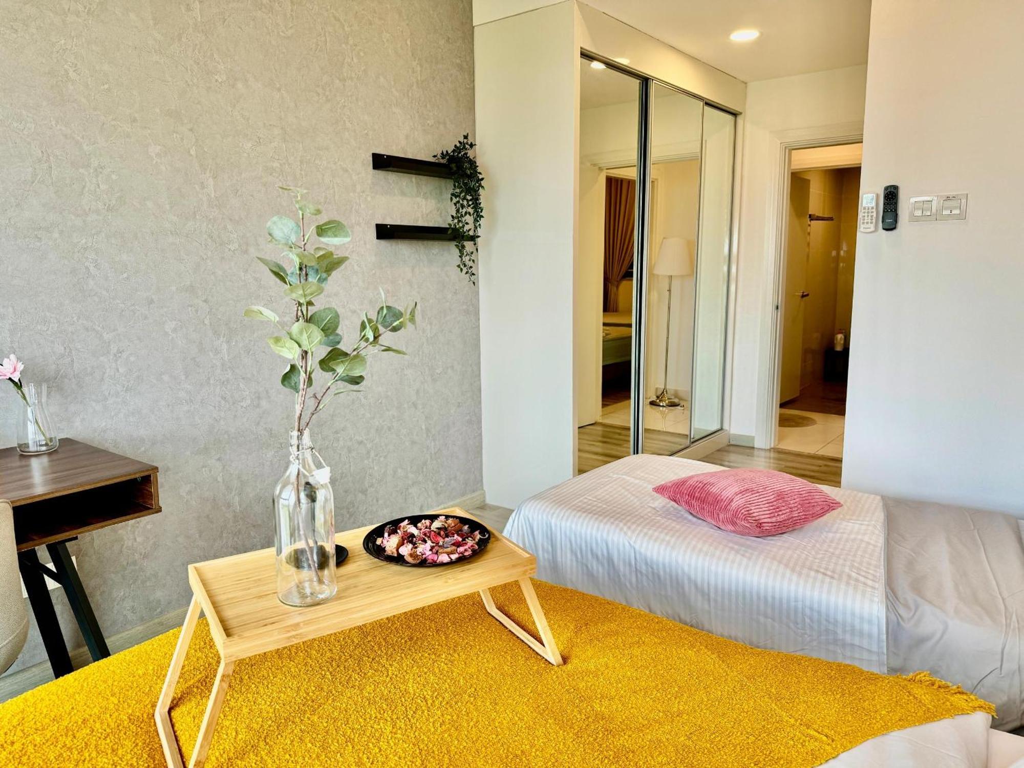Mosaic Southkey Midvalley Pangsapuri